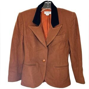 Bergdorf Goodman ladies cashmere blazer 6 brown black academia old money vtg